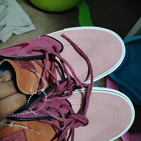 Nike Women's Pink and Black Sneakers - Picture 4 of 4